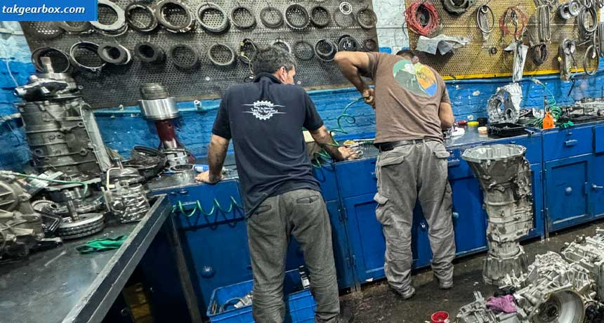 تعمیر گیربکس اتوماتیک ام وی ام 550
